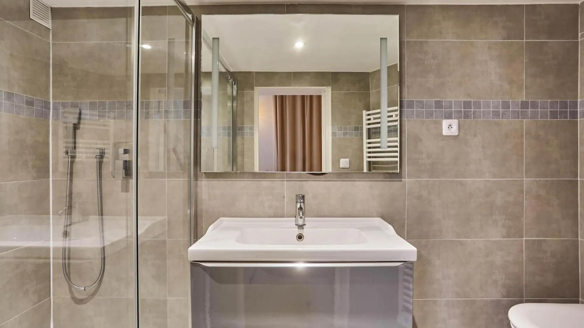 Superb Apartement Center Of Paris Le Marais